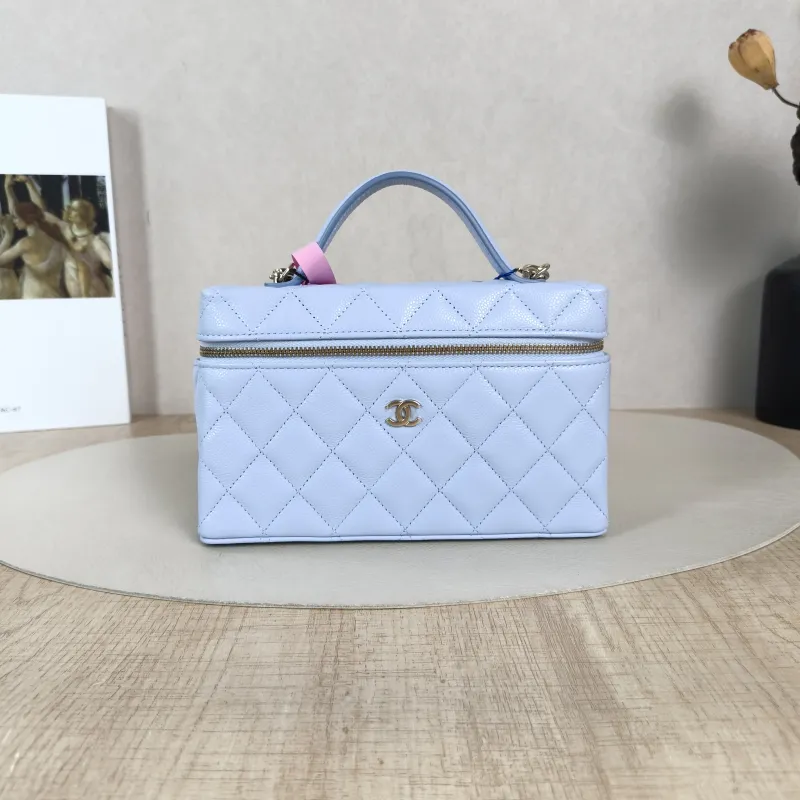 Chanel Crossbody Baglp Box Bag Top Handle Crossbody Bag Blue Grained Calfskin One Size19.5 × 5 × 17 cm