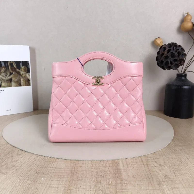 Chanel Crossbody Bag31Bag Pink Waxed Leathermini23 × 5.5 × 22 cm