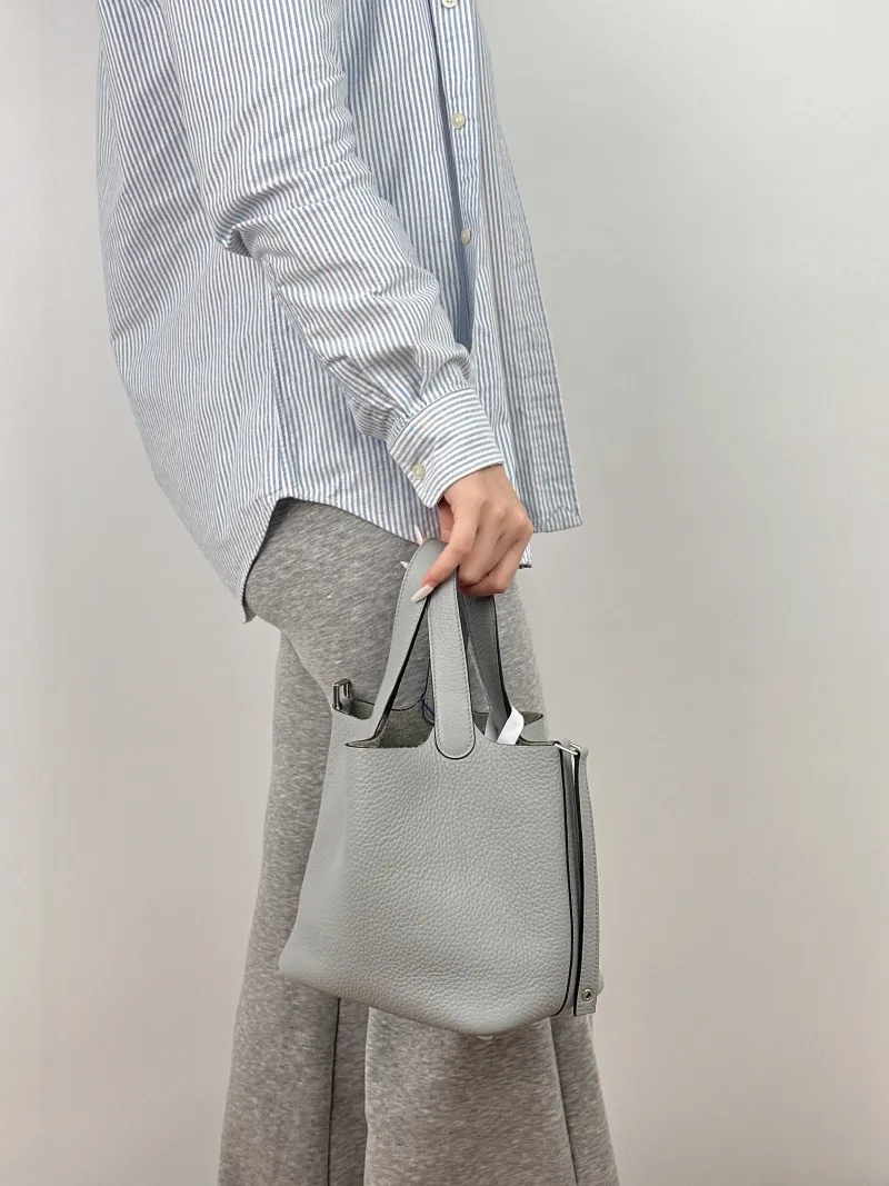 Hermès Top Handle Bag Picotin Lock 18 18 8U TC Calfskin Small 18 × 13 × 18 cm K — on-model view 2 of 2