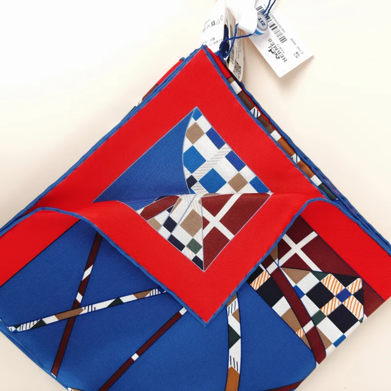 Hermès Blue Red Silk 88*88 — cover view 2 of 9