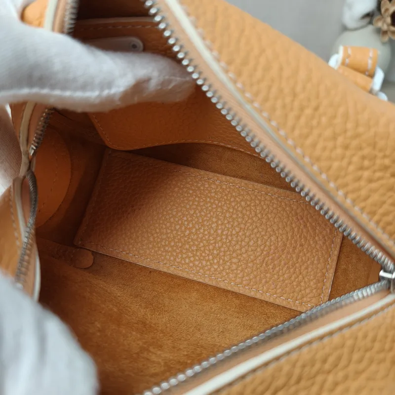 DELVAUX Top Handle Bag Cool Box Box Shoulder Bag Calfskin nano 16.5 × 7.5 × 10.5 cm — detail view 6 of 13
