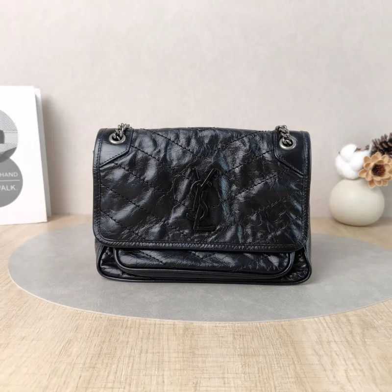 SAINT LAURENT Crossbody Bag Niki D Waxed Leather Calfskin Small21 × 7.5 × 16 cm
