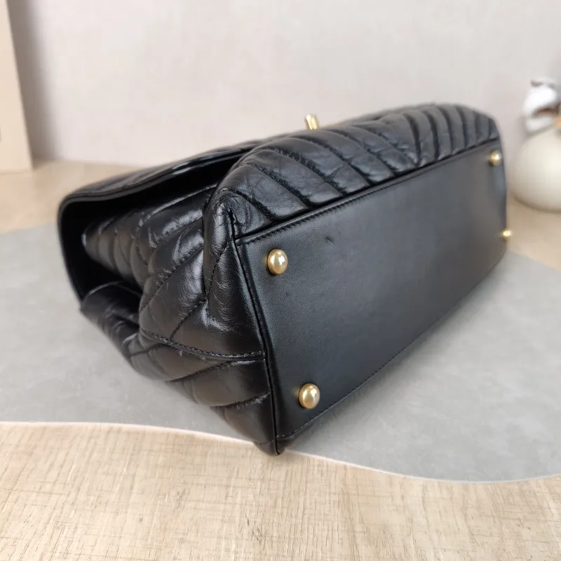 Chanel Top Handle Bag Coco Handle​ v Black Waxed Leather Calfskin Medium 29 × 12 × 18 cm 26 — detail view 6 of 13