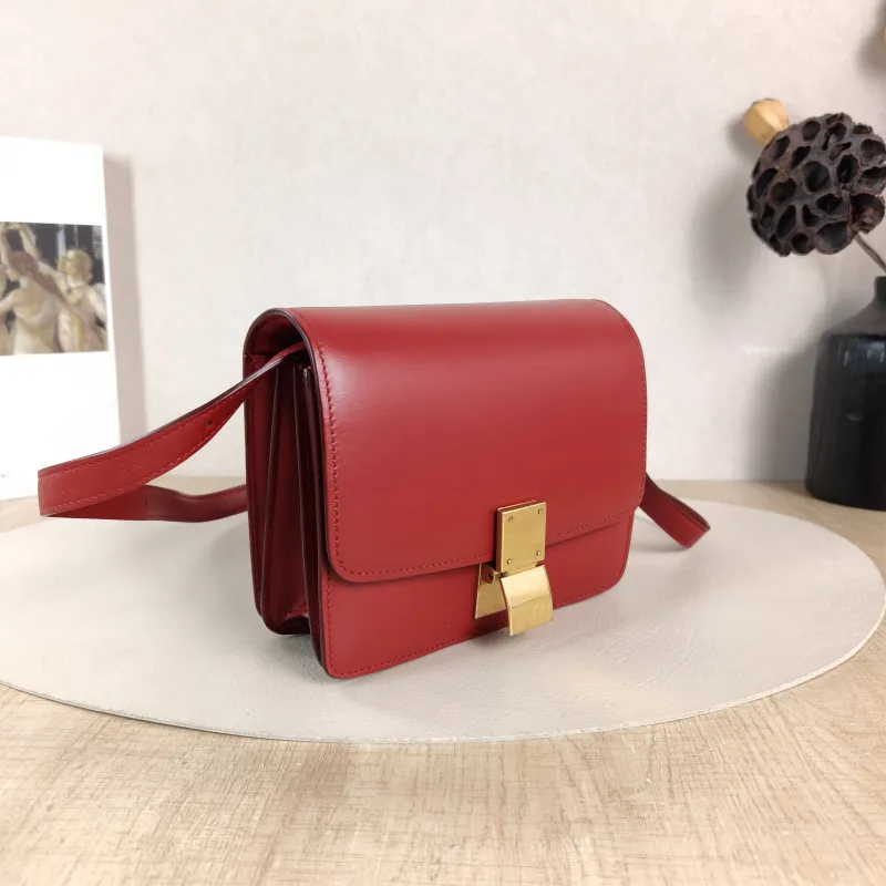 CELINE Crossbody Bag Classic Box Red Calfskin Mini 16 × 7 × 13 cm Conditioned — cover view 2 of 6
