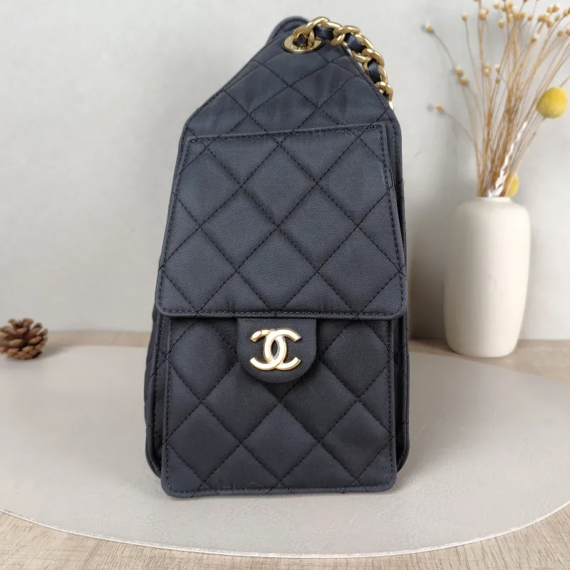 Chanel Shoulder Bag 25Bag Grey Canvas Small 26 × 14 × 30 cm — detail view 8 of 12