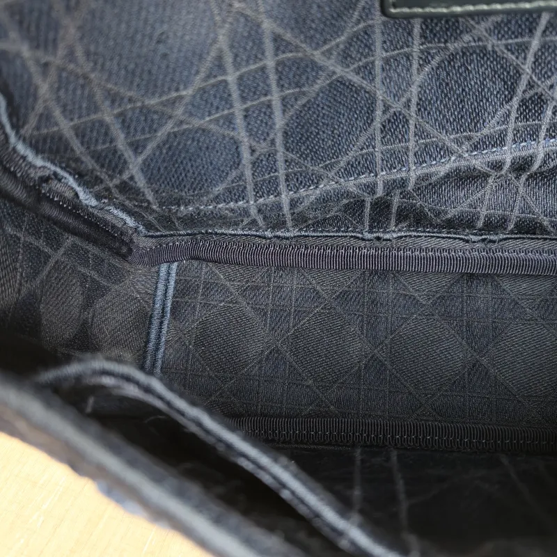 DIOR Crossbody Bag Caro Chain Bag Blue Velvet Medium 25.5 × 9 × 15.5 cm — detail view 9 of 12