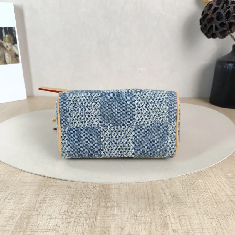 Louis Vuitton Crossbody Bag Speedy Nano Blue nano 16 × 7.5 × 10 cm — cover view 3 of 6