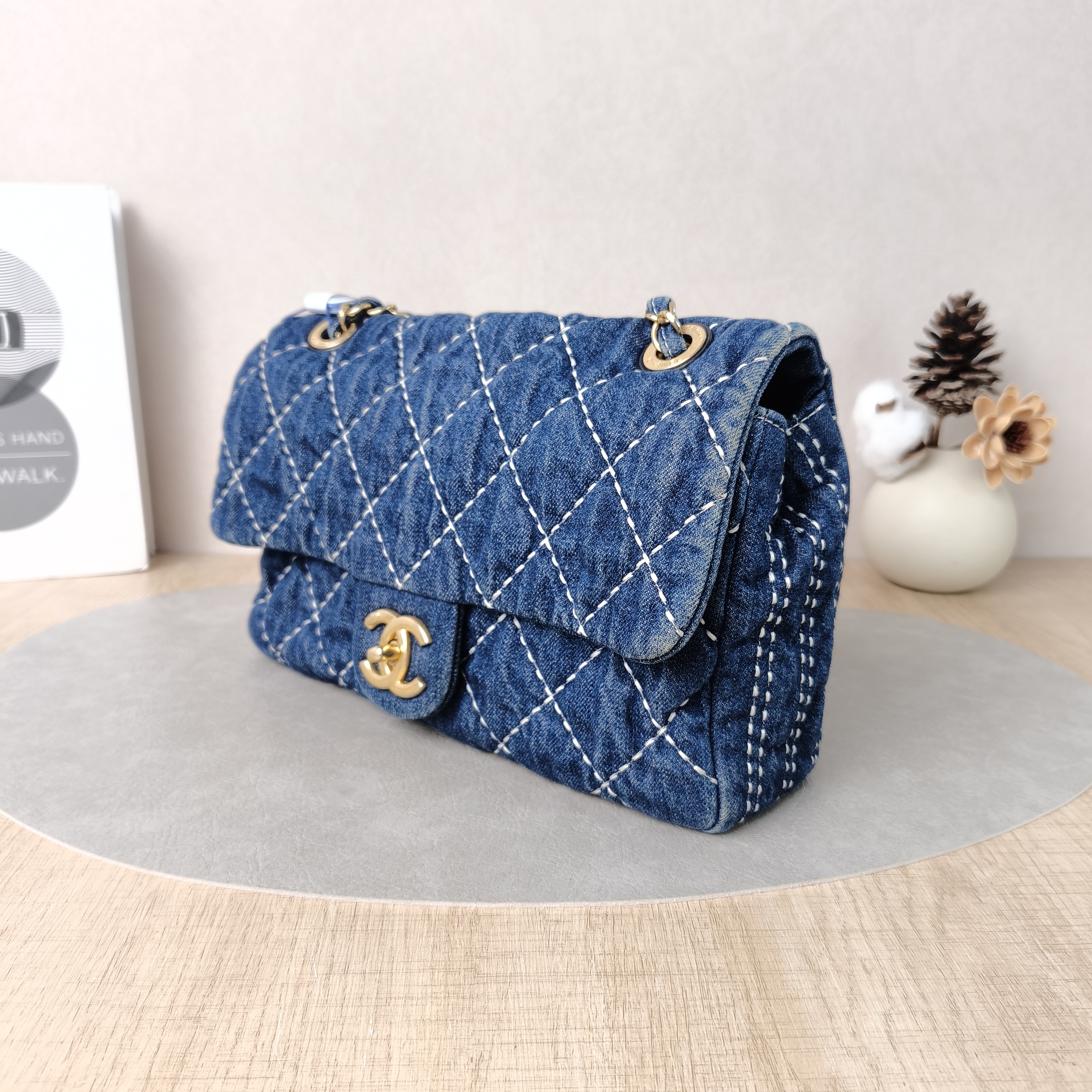 Chanel Crossbody Bagcf Collection Crossbody Bag Blue One Size26 × 6 × 16 cm — cover view 3 of 5