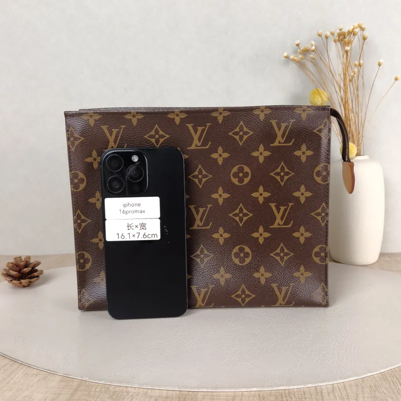 Louis Vuitton Clutch 26 Monogram PVC Large 25 × 5.5 × 20 cm — cover view 2 of 5