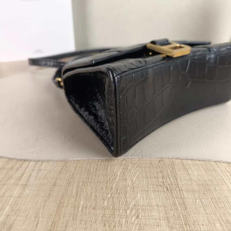 BALENCIAGA Crossbody Bag Hourglass Hourglass Bag Black Calfskin XS 19 × 8 × 13 cm — detail view 4 of 9