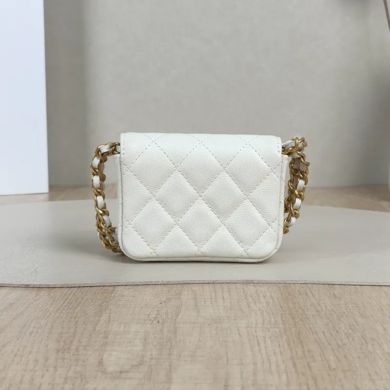 Chanel Wallet Wallet White Grained Calfskinmini10 × 2 × 8 cm — cover view 3 of 5