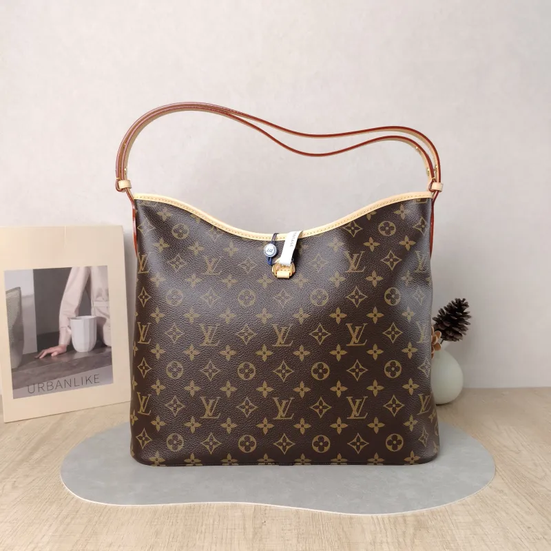 Louis Vuitton Shoulder Bag Lineup Monogram PVC One Size 34.5 × 13 × 26 cm — cover view 2 of 6