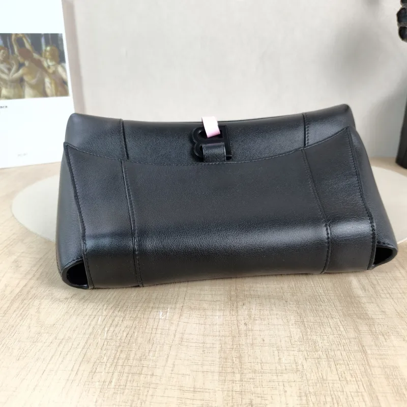 BALENCIAGA Shoulder Bag DOWNTOWN Black Calfskin Small 30 × 10 × 17.5 cm — detail view 12 of 13