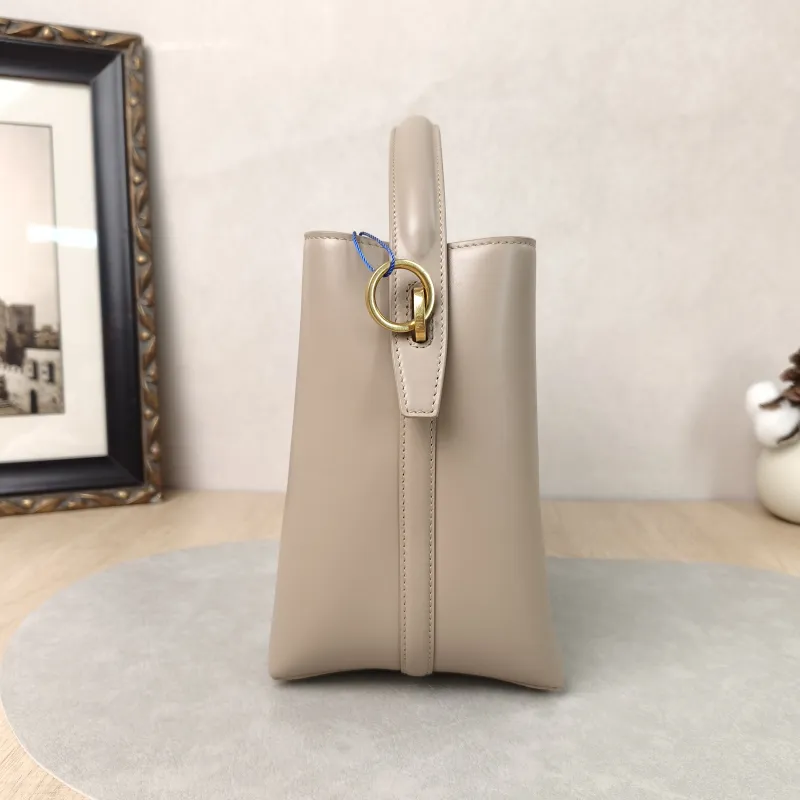 SAINT LAURENT Shoulder Bag LE 37 Brown Calfskin Small17 × 13 × 20 cm — detail view 9 of 13