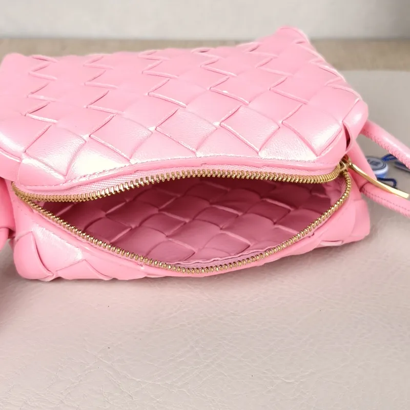 Bottega Veneta Crossbody Bag Loop Camera Bag Pink Lambskin Mini13 × 6 × 9 cm — detail view 9 of 9