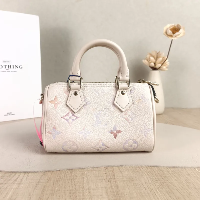 Louis Vuitton Crossbody Bag Speedy Nano White Calfskinnano16 × 7.5 × 10 cm