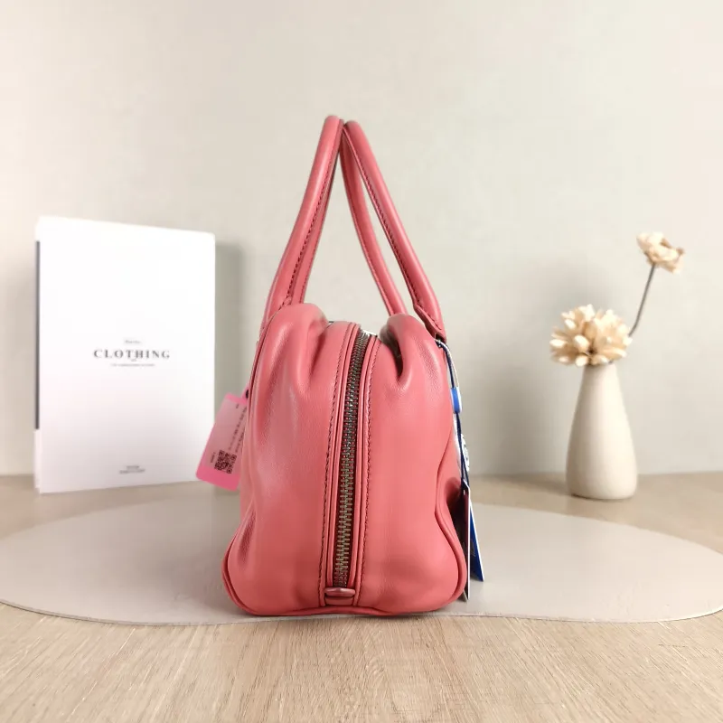 PRADA Crossbody Bag Crossbody Bag Pink Calfskin One Size 22 × 13 × 16 cm — detail view 9 of 12