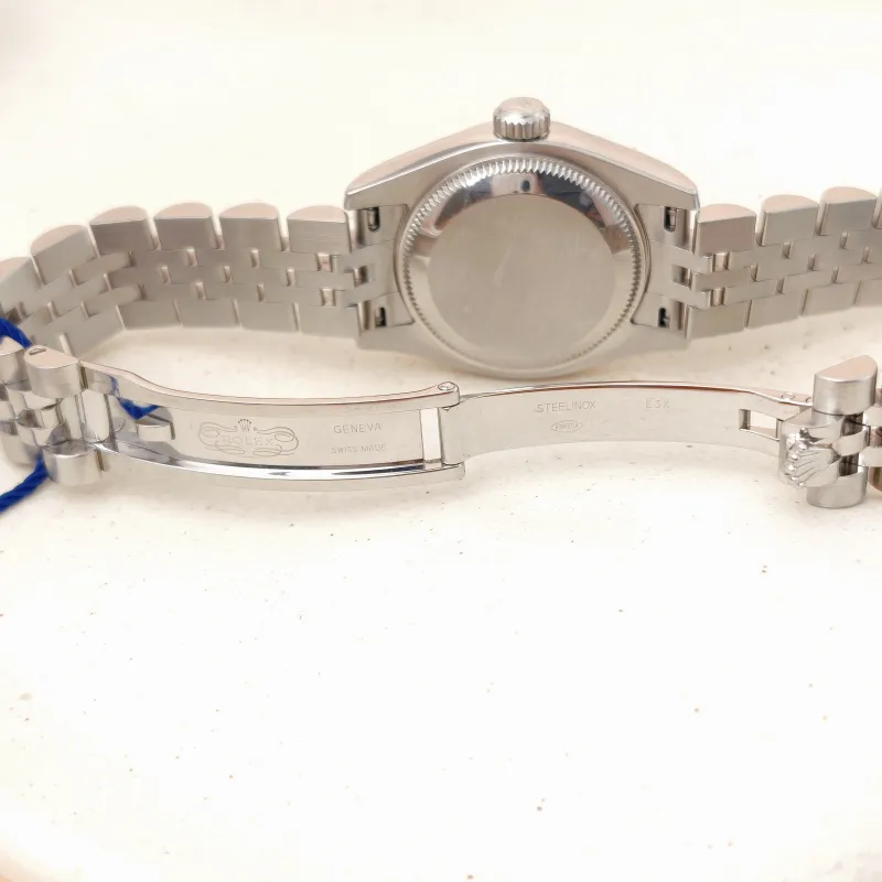 Rolex Watch Watch White One Size White 28mm — cover view 6 of 10
