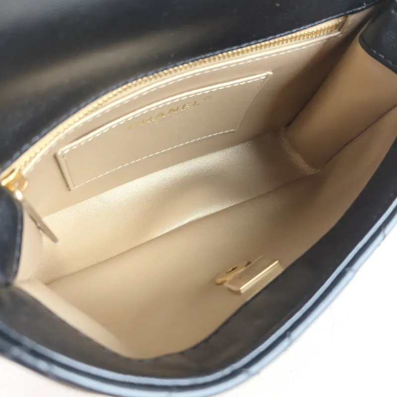 Chanel Crossbody Bag 24c mini Black Lambskin One Size 20.5 × 6 × 14 cm — detail view 4 of 13