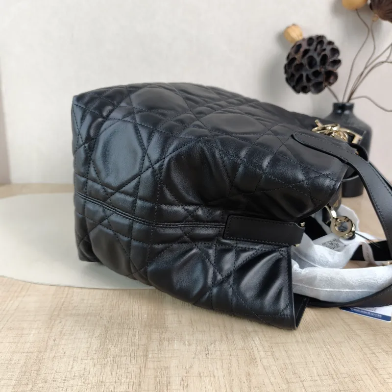 DIOR Top Handle Bag TOUJOURS Edition Black Calfskin Medium 23 × 16 × 24 cm — detail view 6 of 11