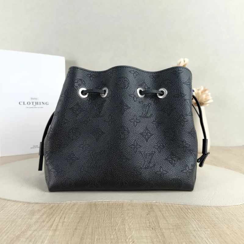 Louis Vuitton Crossbody Bag BELLA Black Calfskin One Size 22 × 14 × 19 cm