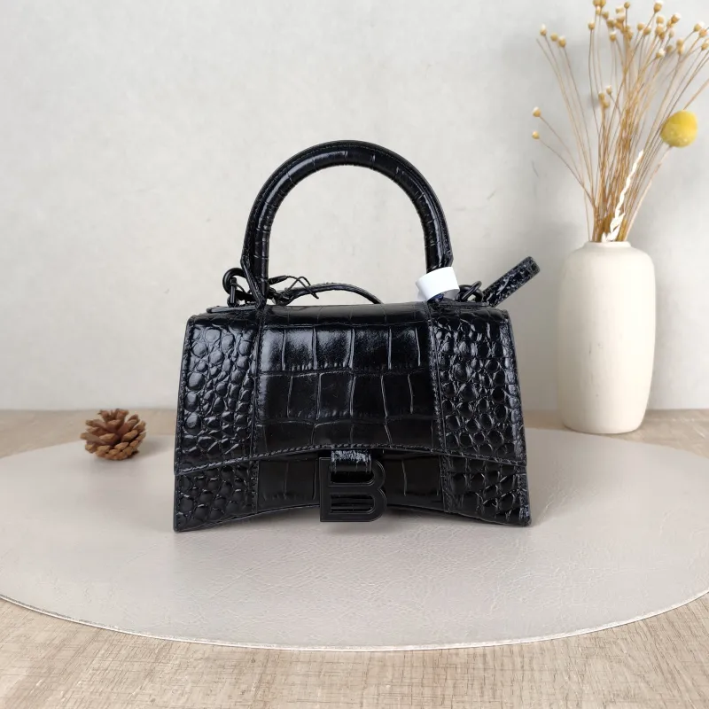 BALENCIAGA Crossbody Bag Hourglass Hourglass Bag Black Calfskinmini19 × 5 × 12 cm