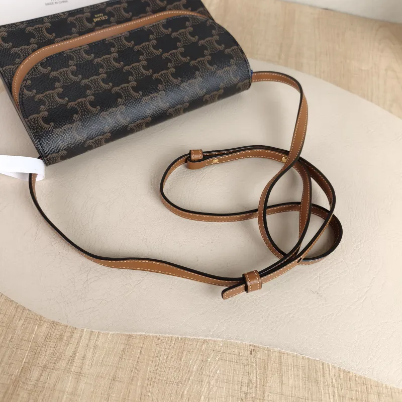 CELINE Crossbody Bag TRIOMPHE Clutchwoc Monogram PVC One Size 20 × 6 × 12 cm — detail view 4 of 13