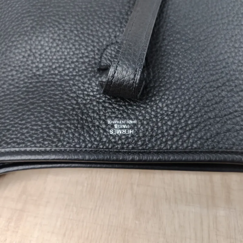 Hermès Crossbody Bag Evelyne 29 29Black Clemence Taurillon TC Calfskin Small29 × 8 × 30 cm — detail view 6 of 16