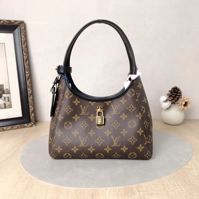 Louis Vuitton Shoulder Bag The Drop Monogram PVC Small28 × 12 × 15 cm