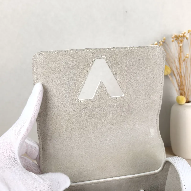 Louis Vuitton Crossbody Bag Twist White Epi Embossed Calfskin Small 19 × 9 × 15 cm — detail view 1 of 11