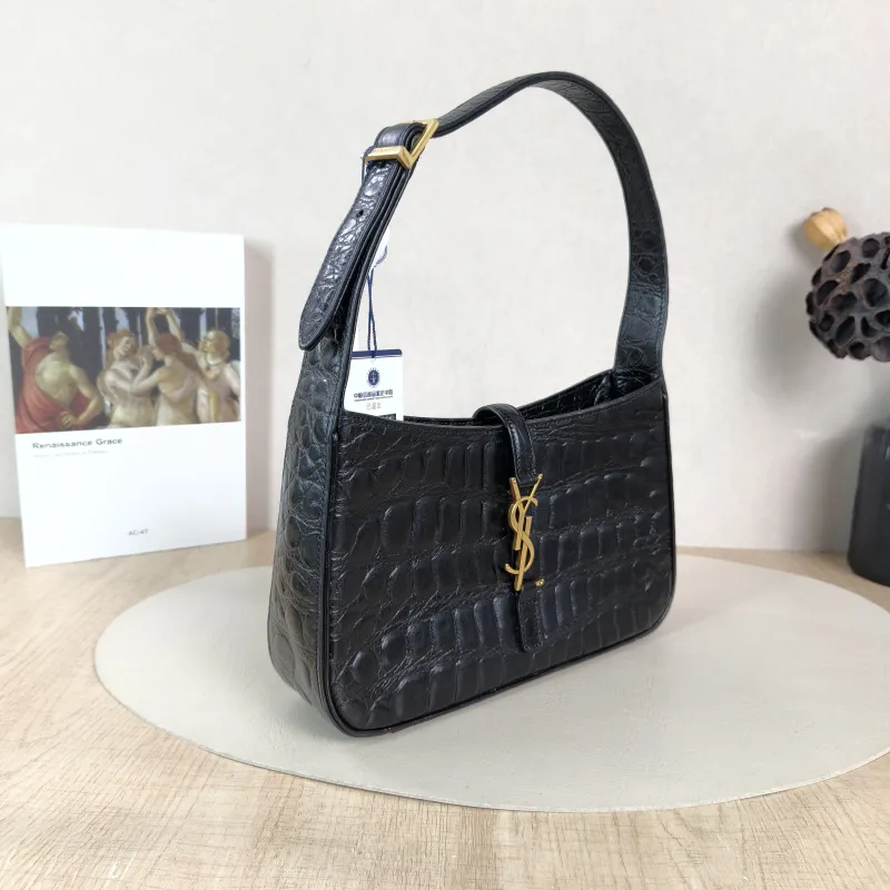 SAINT LAURENT Shoulder Bag LE 5 À 7 Black Calfskin Small 23 × 6.5 × 16 cm — cover view 4 of 5