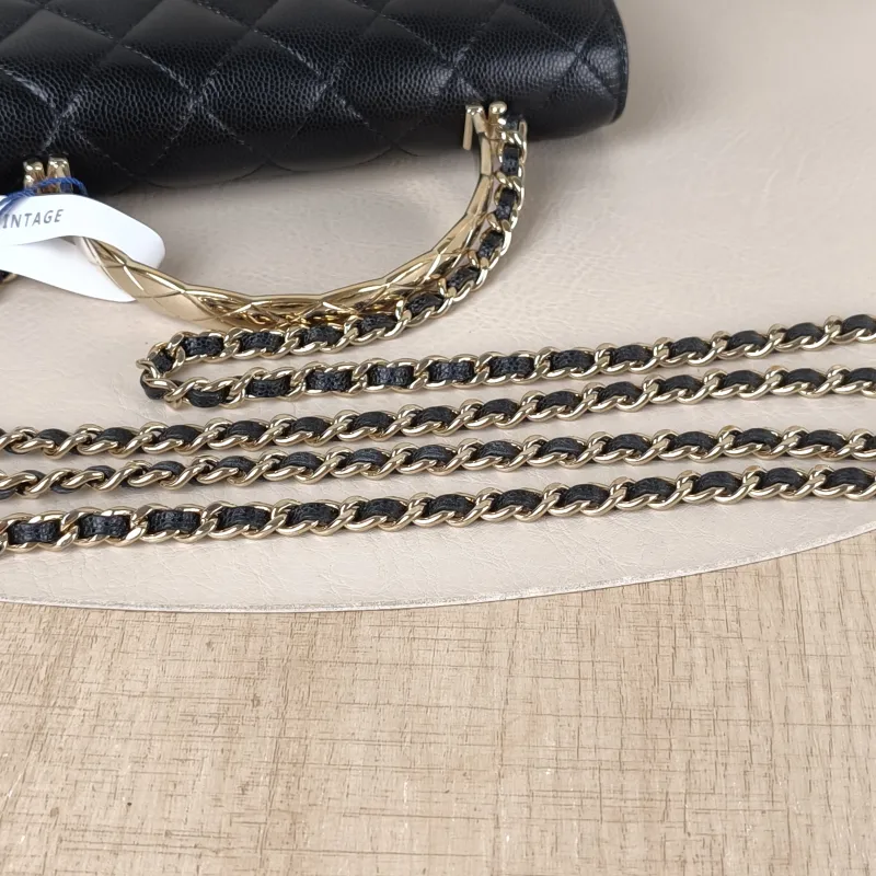 Chanel Crossbody Bag coco crush woc Black Grained Calfskinmini19.2 × 3.5 × 12.3 cm — detail view 2 of 13