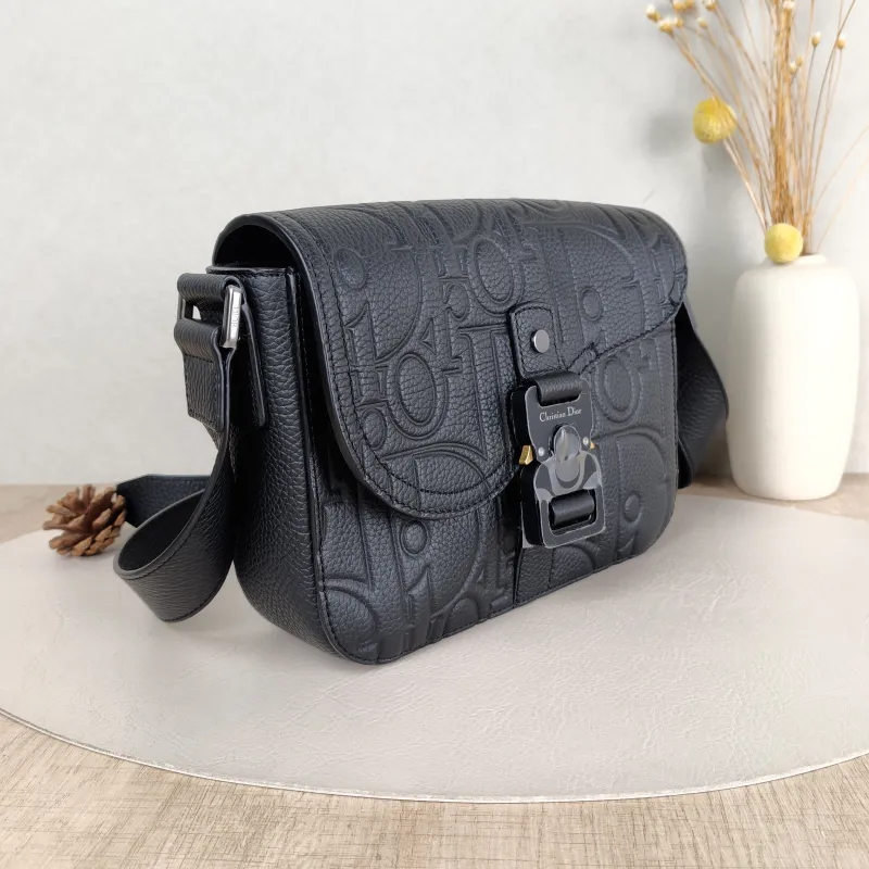 DIOR Crossbody Bag Black Calfskin Small 23 × 6 × 17.5 cm — cover view 4 of 5