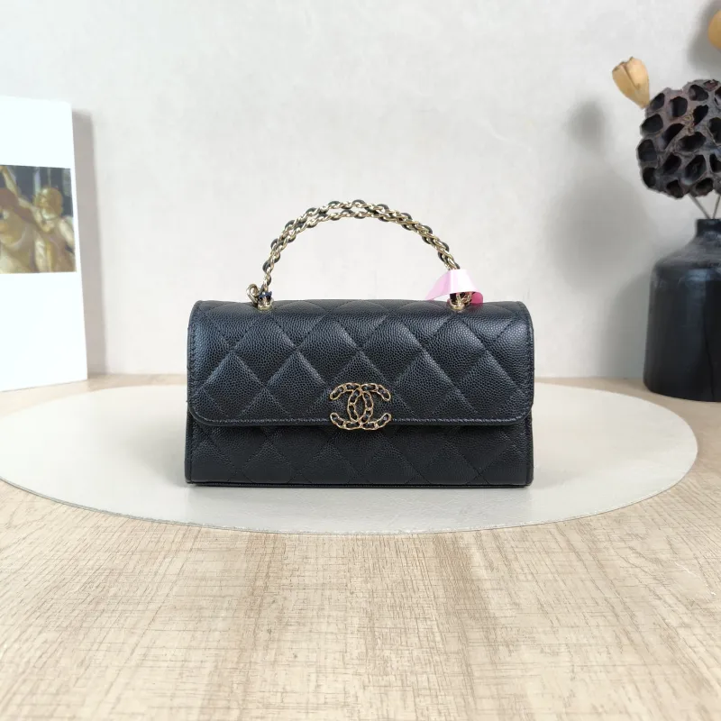 Chanel Crossbody Bag kelly Black Grained Calfskin One Size18 × 4.5 × 10 cm