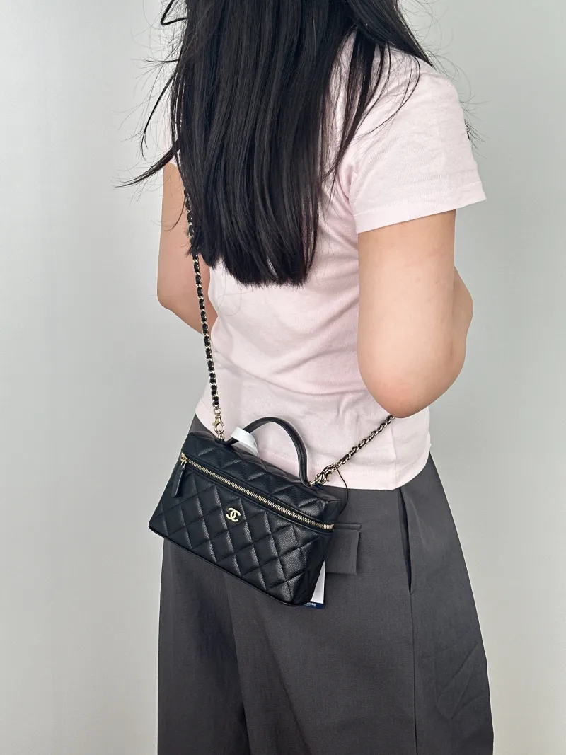 Chanel Crossbody Baglp Box Bag Top Handle Crossbody Bag Black Grained Calfskin One Size19.5 × 5 × 17 cm — on-model view 1 of 2