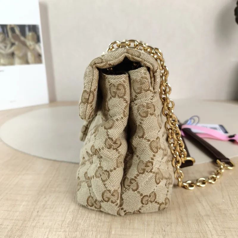 GUCCI Shoulder Bag GG Marmont Marmont Shoulder Bag Brown Monogram Canvas Small 23 × 9 × 17 cm — detail view 5 of 11