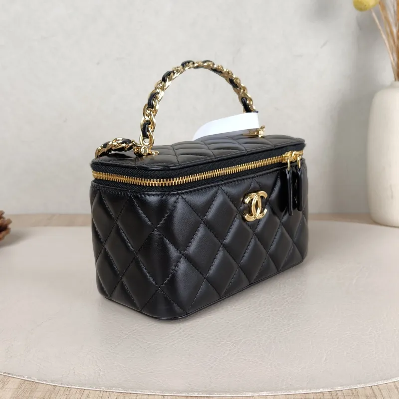 Chanel Crossbody Bag Edition Black Lambskin Mini 16 × 8 × 9.5 cm — cover view 3 of 6