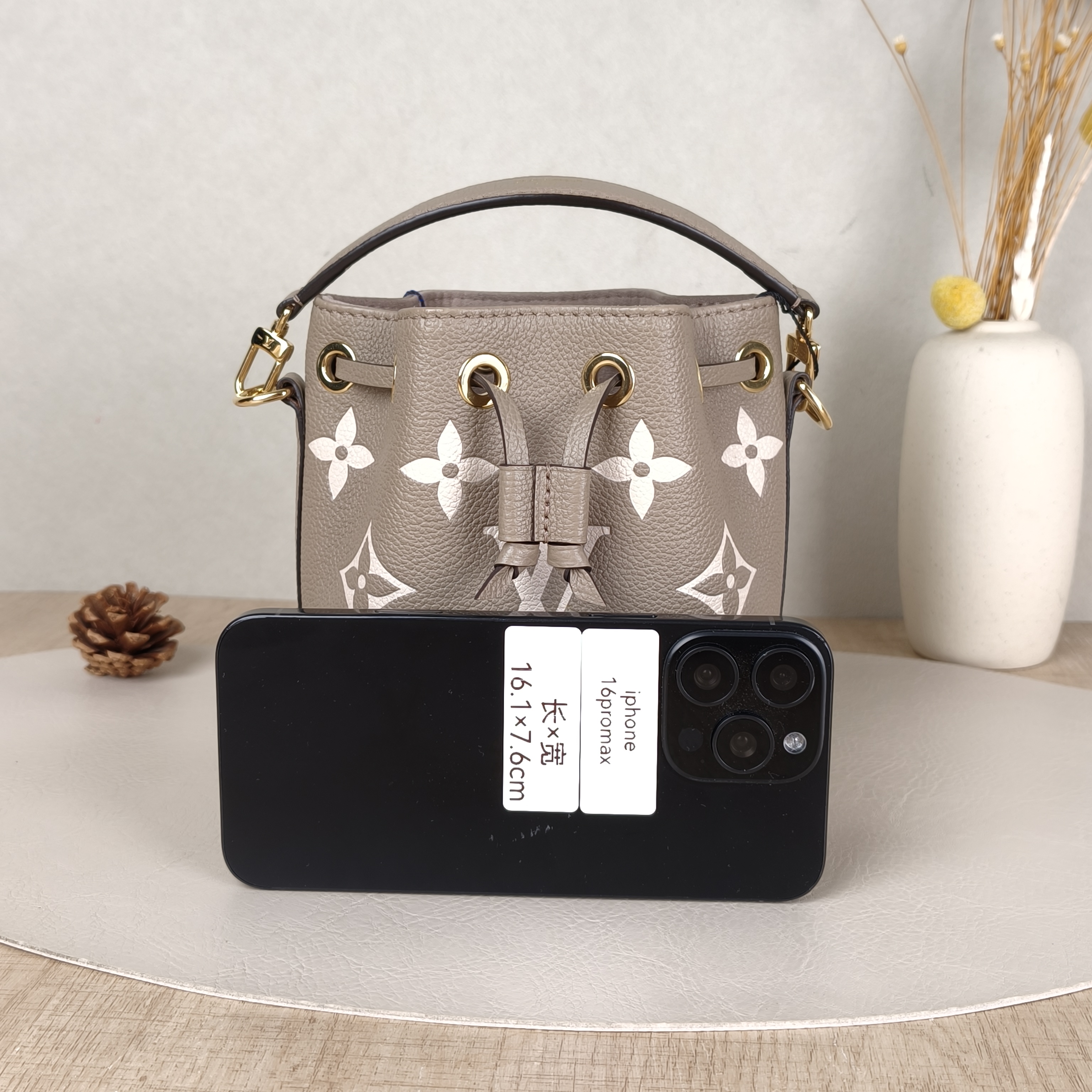 Louis Vuitton Crossbody Bag NANO NOÉ Bucket Bag Nano · White Empreinte Embossed Calfskin Monogramnano13 × 10 × 16 cm — cover view 3 of 5