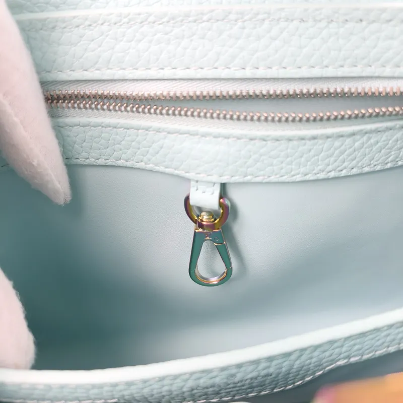 Louis Vuitton Top Handle Bag Capucines Blue Calfskin BB 27 × 9 × 17.5 cm — detail view 4 of 14