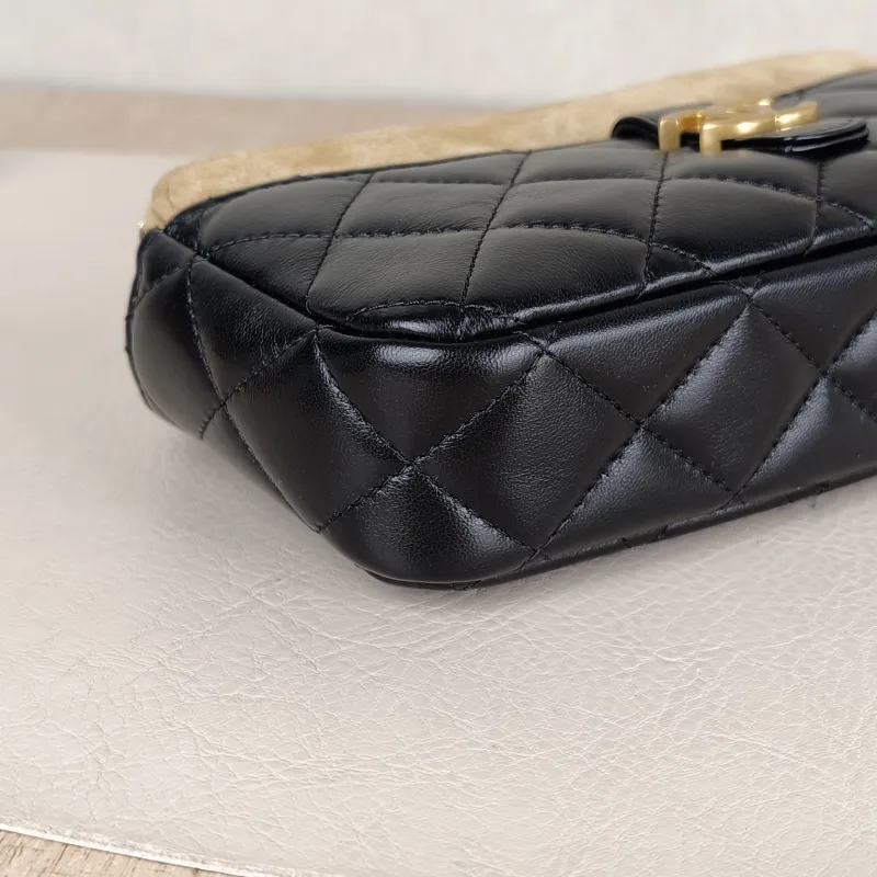 Chanel Crossbody Bag shopping bag Black · Beige Suede Mini 18 × 4 × 10 cm — detail view 6 of 14