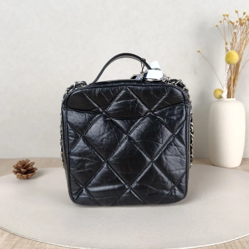 Chanel Crossbody Bag Crossbody Bag Black Waxed Leather One Size17 × 8 × 18 cm — cover view 5 of 5