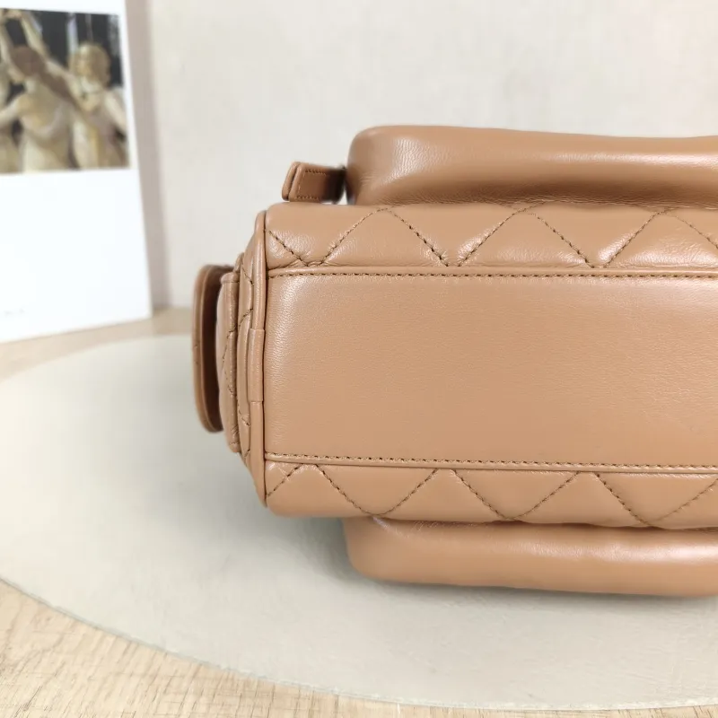 Chanel Crossbody Bag Camera Bag Taupe Lambskin One Size 18 × 9 × 12 cm — detail view 7 of 11