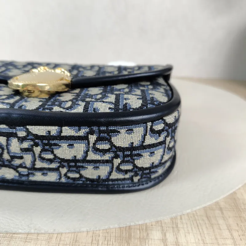 DIOR Shoulder Bag Médaillon Blue Canvas Small 21 × 5.5 × 12 cm — detail view 7 of 13