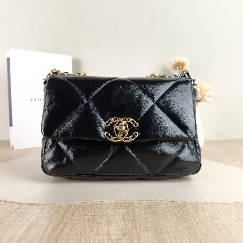 Chanel Crossbody Bag 19Bag Black Waxed Leather Small 26 × 9 × 16 cm 30