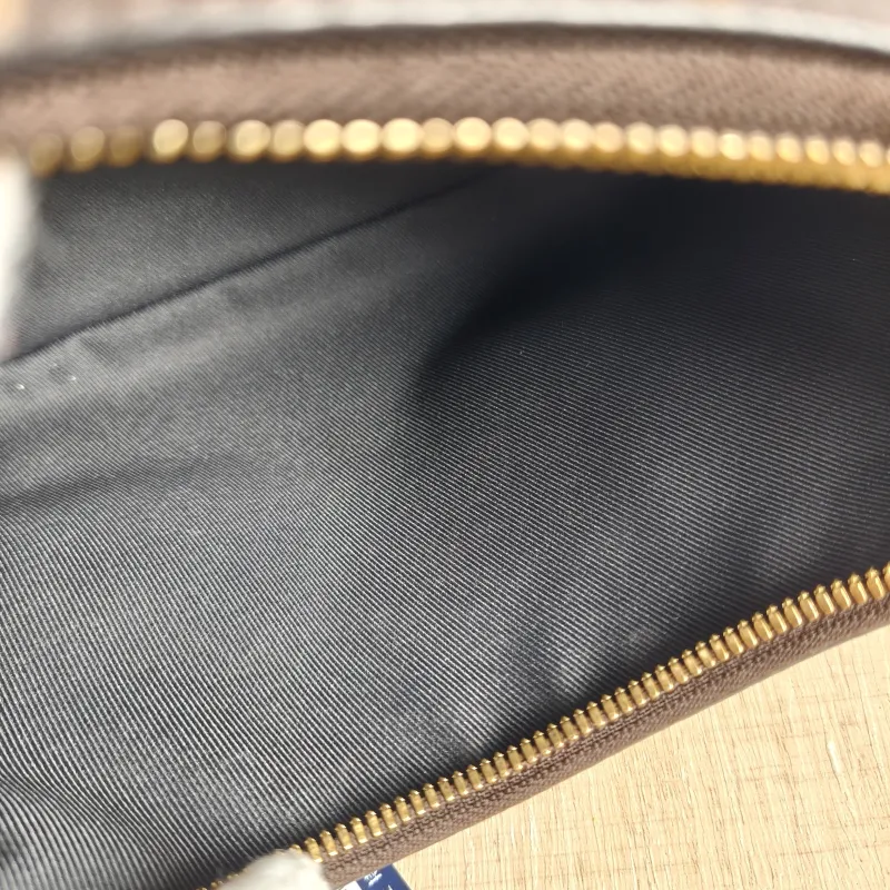 Louis Vuitton Crossbody Bag Boulogne PVC Small 26 × 9.5 × 16 cm — detail view 7 of 9