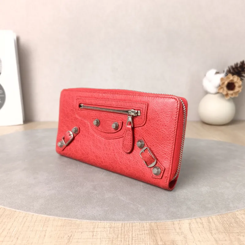 BALENCIAGA Clutch Clutch Red Lambskin One Size19 × 2 × 10 cm — cover view 4 of 5