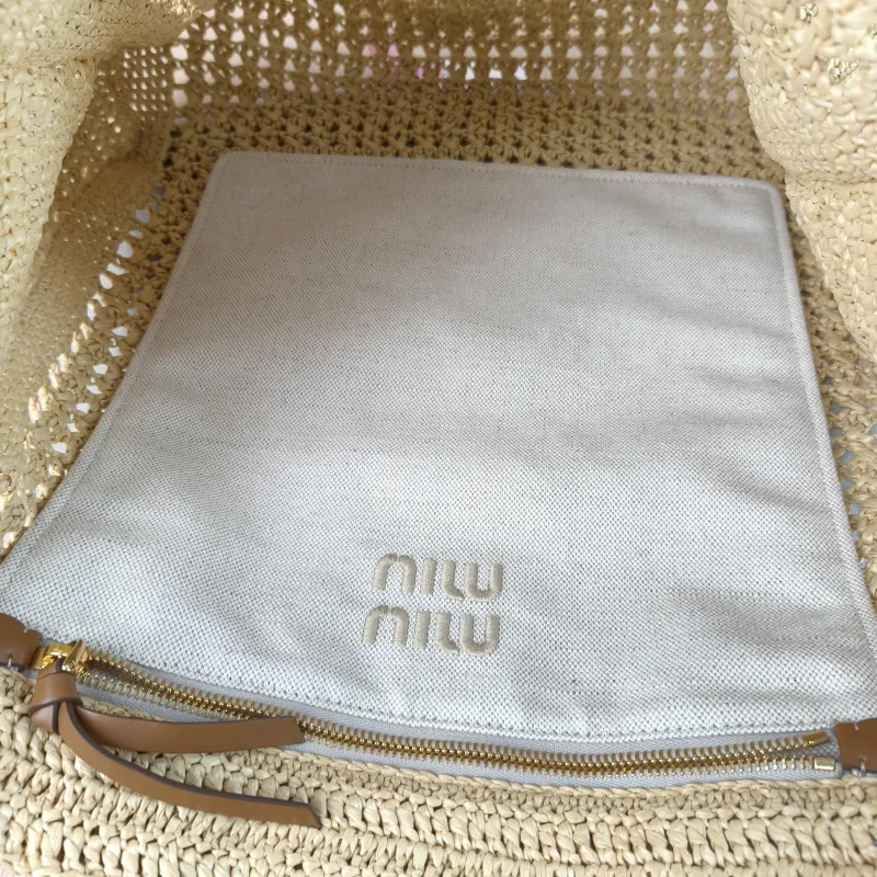 Miumiu Top Handle Bag Top Handle Bag Woven One Size 40 × 10 × 37 cm — detail view 11 of 12