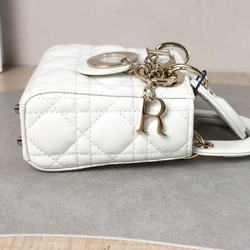 DIOR Crossbody Bag Lady Lady Dior Bag White Lambskin Mini 12 × 5 × 10 cm — detail view 4 of 11