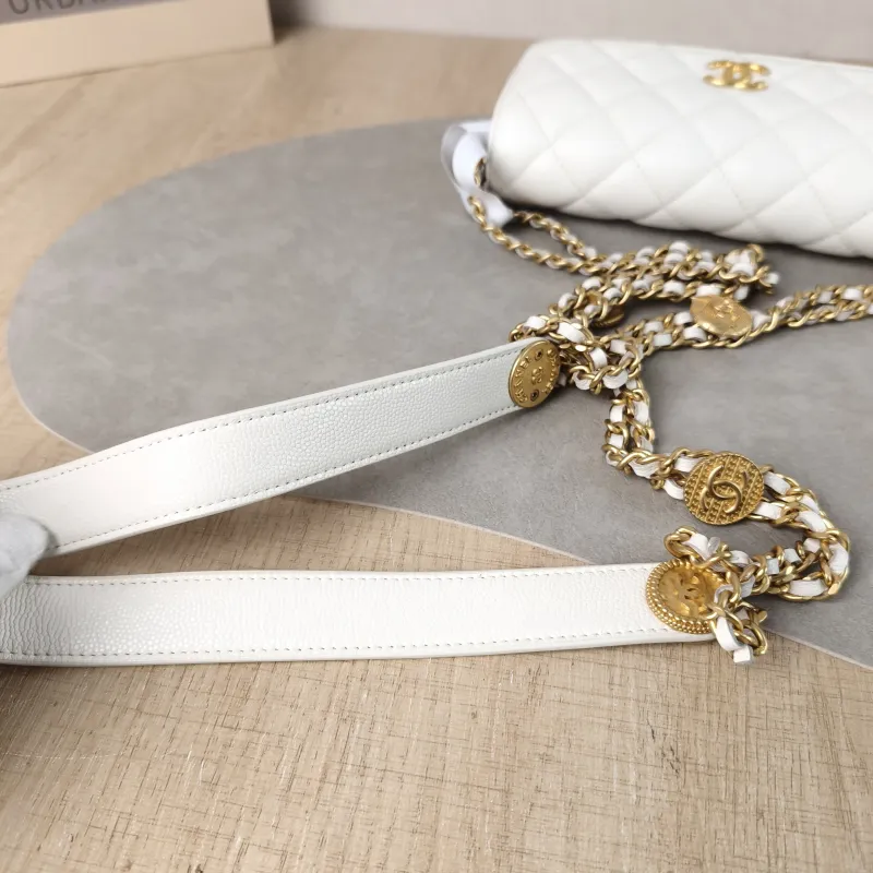 Chanel Crossbody Bag Crossbody Bag White Gold Grained Calfskin One Size 17 × 3 × 9.5 cm — detail view 1 of 11