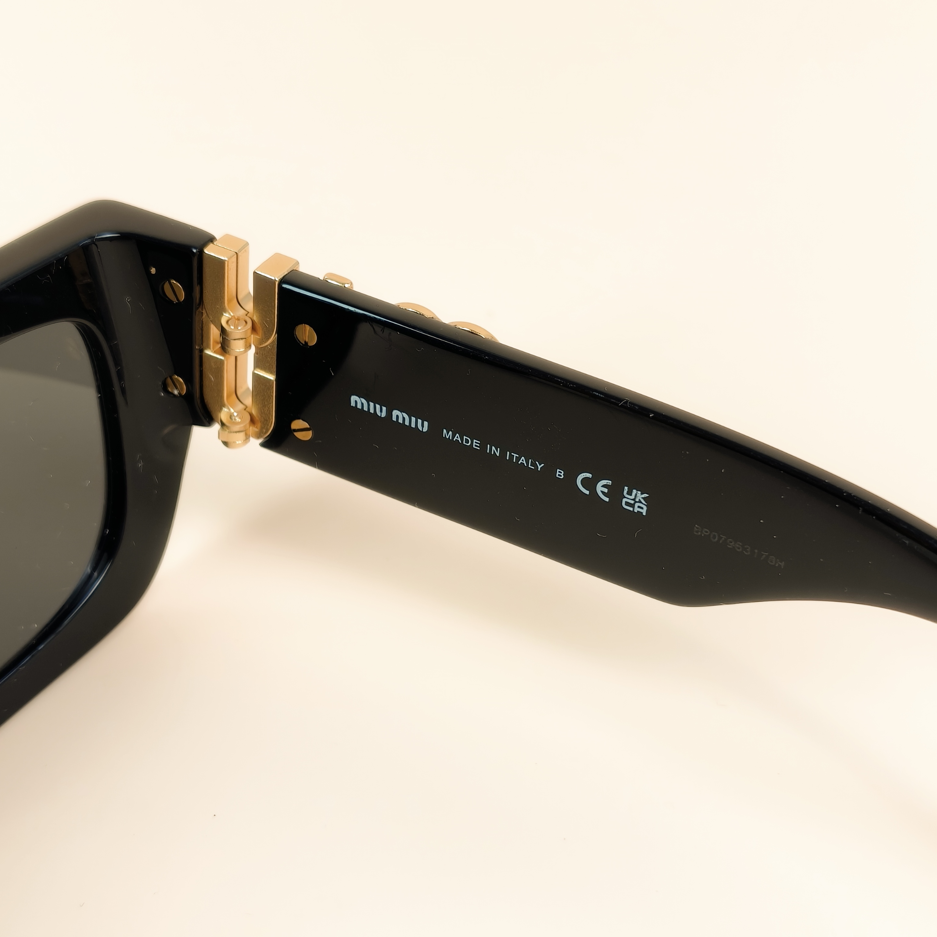 Miumiu Eyewearlogo Black PVC One Size — cover view 4 of 9